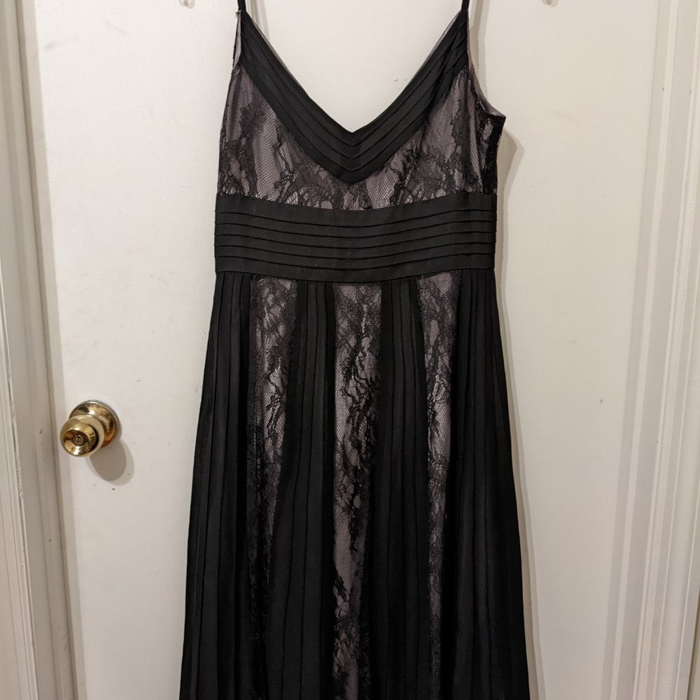Silk and Lace Ann Taylor LOFT Cocktail Dress Size 4 - Picture 2 of 6